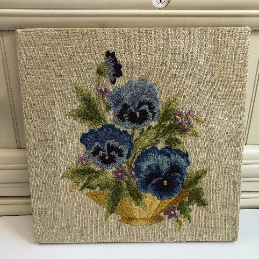 Vintage (80's) Handmade Elsa Williams Crewel Embroidery Pansies Farmhouse Floral
